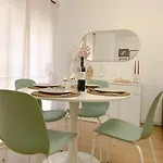 Music Flat - Very & Free Parking Porto