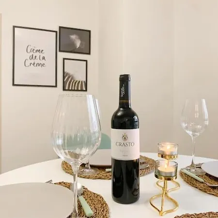 Music Flat - Very & Free Parking Appartement Porto