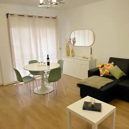 Music Flat - Very & Free Parking *