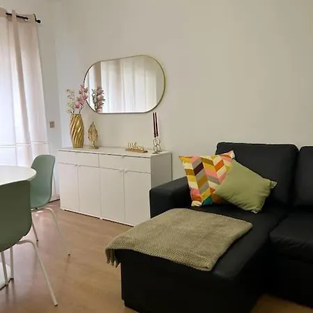 Music Flat - Very & Free Parking Apartmán