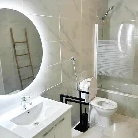 Music Flat - Very & Free Parking Apartmán
