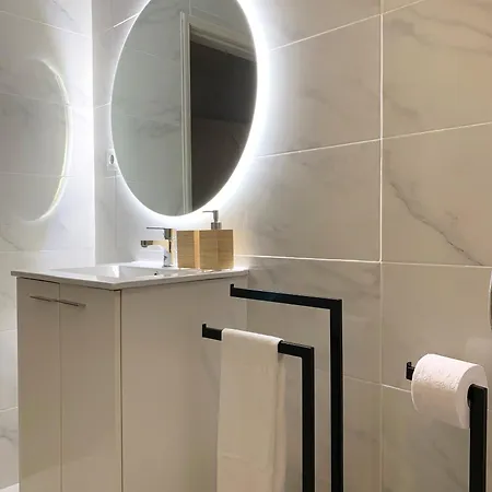 Music Flat - Very & Free Parking * بورتو