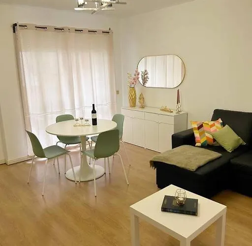 Music Flat - Very & Free Parking *