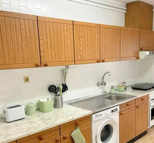 Music Flat - Very & Free Parking Apartamento Oporto